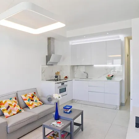Apartment Luxury El Pueblo *