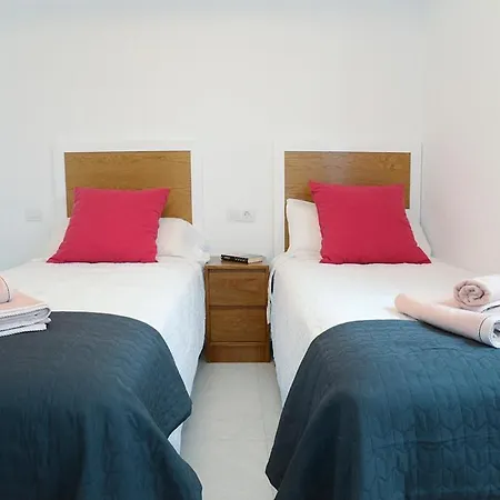 Luxury El Pueblo Apartment Famara