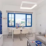 Luxury El Pueblo Apartment